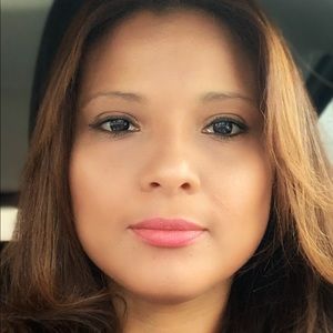 Meet your Posher, Milagros